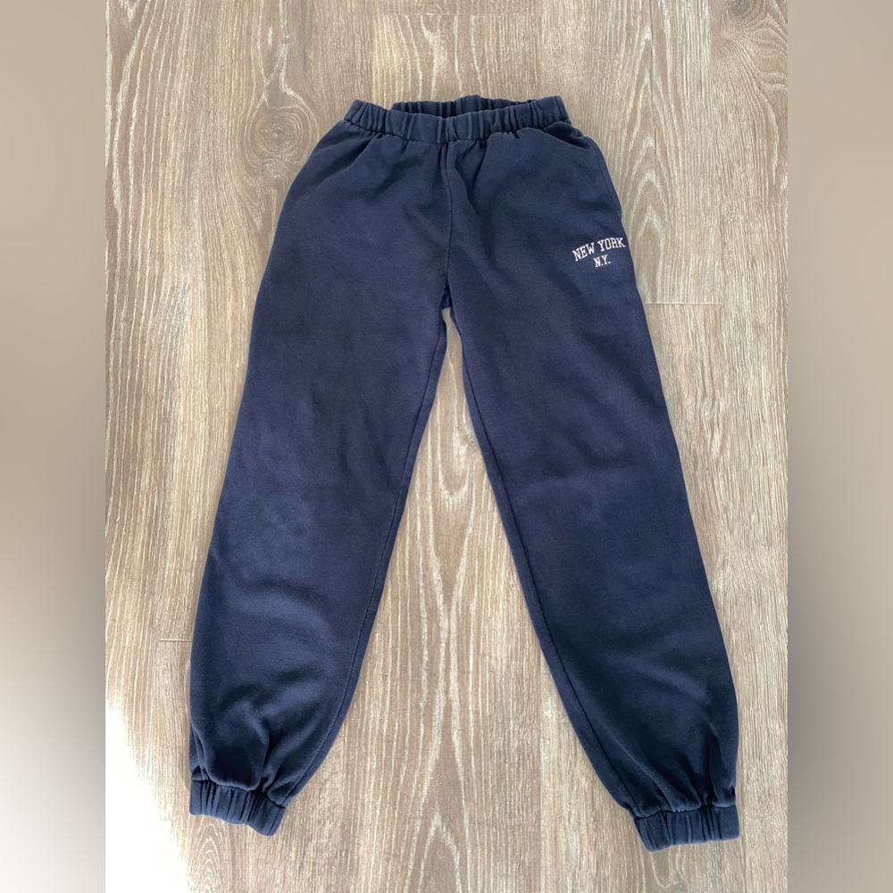 Brandy Melville Rosa Sweatpants
